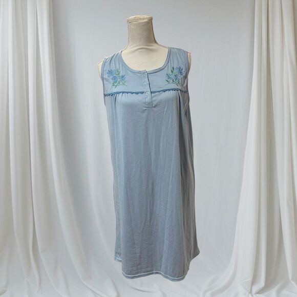Lati Fashion Other - LATI FASHION Size Large Nightgown Sleeveless Floral Baby‎ Blue Powder